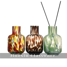 Barevný skleněný difuzér