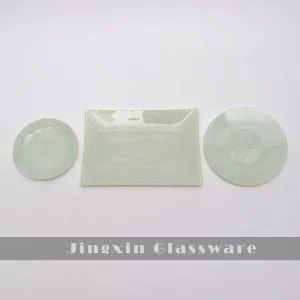 Skleněný talíř na občerstvení Jade Color Design